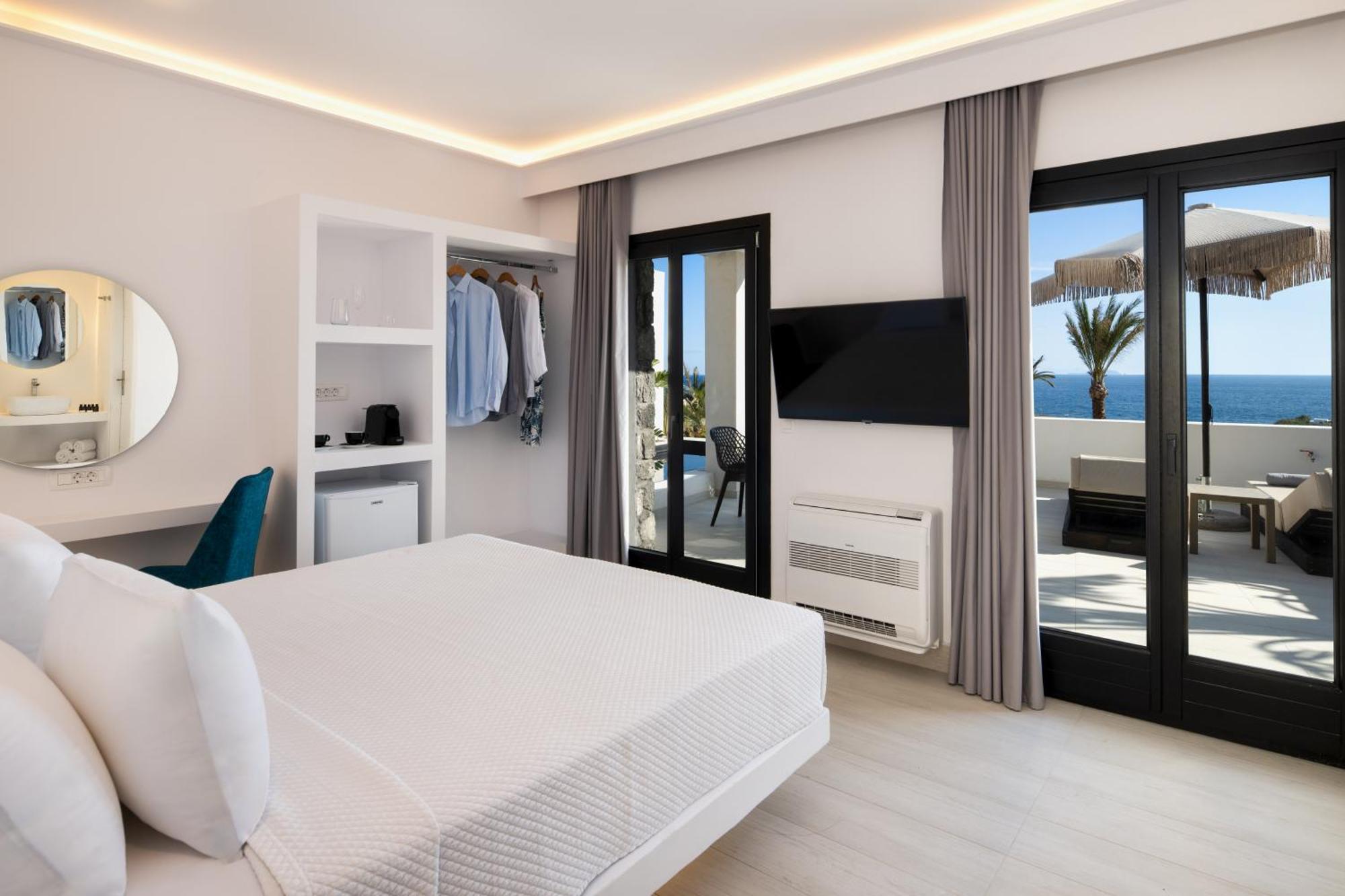 Palm Island Suites Imerovigli  Exterior photo